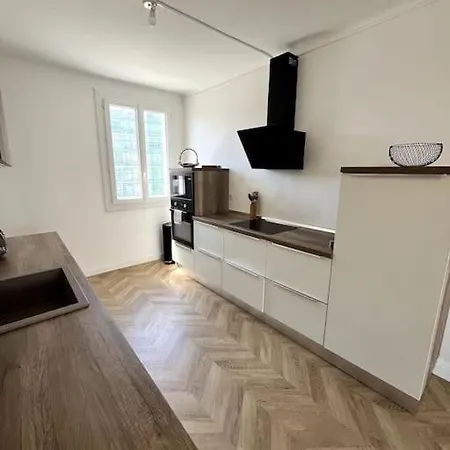 - Sublime T3 - Rue De Candia Ajaccio (Corsica)
